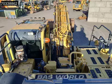 Hydraulic Excavators 2018 Komatsu HB365 LC-3 HB365LC-3 (23)