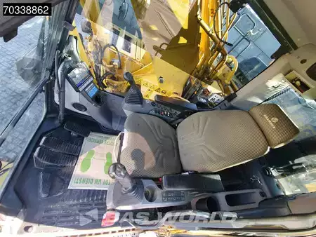 Hydraulic Excavators 2018 Komatsu HB365 LC-3 HB365LC-3 (31)