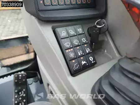 Minibagry 2018 Yanmar SV85 A/C (36)