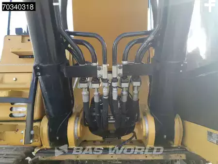 Hydraulic Excavators 2017 Caterpillar 352 F (10)