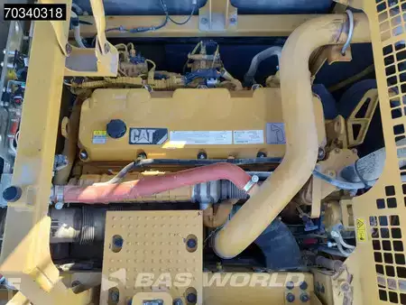 Hydraulic Excavators 2017 Caterpillar 352 F (17)