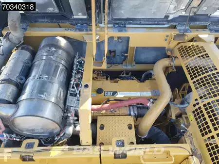 Hydraulic Excavators 2017 Caterpillar 352 F (19)