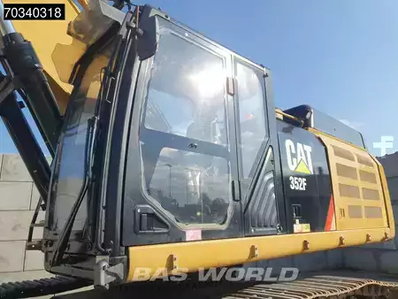 Hydraulic Excavators 2017 Caterpillar 352 F (26)