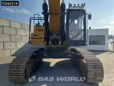 Hydraulic Excavators 2017 Caterpillar 352 F (9)