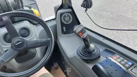 Cargadoras de ruedas 2020 Kramer 5075 (12)