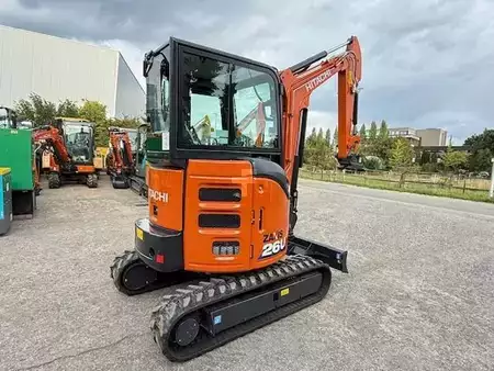 Minibagry 2025 Hitachi ZX26 U-6 (4)