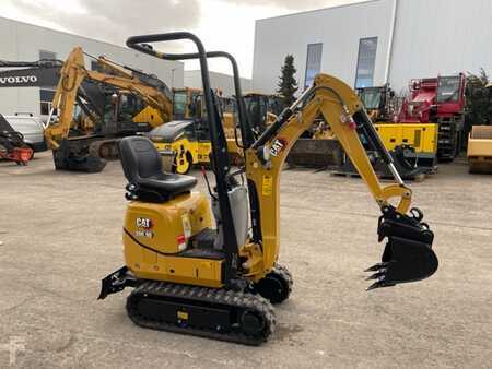 Minikaivinkoneet 2021 Caterpillar 300.9D (1)
