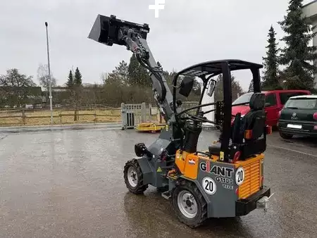 Carregadeira de rodas 2024 Giant G1100 (3)