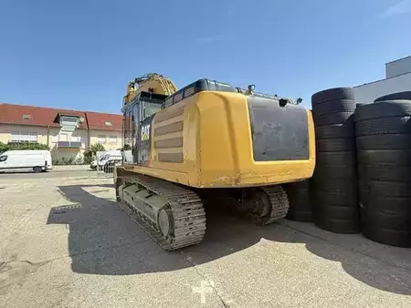Rupsgraafmachines 2016 Caterpillar 336 FLN (3)