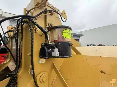 Kolové nakladače 1999 Caterpillar 950G (5)