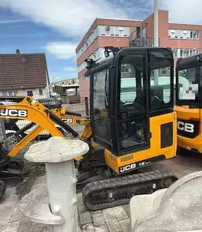 Minibagry 2023 JCB 19-1 (1)