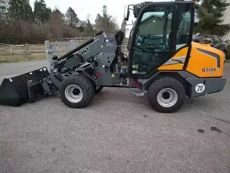 Carregadeira de rodas 2024 Giant G3500 Tele (8)
