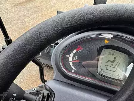 Carregadeira de rodas 2025 Giant G2700 X-TRA HD Y (8)