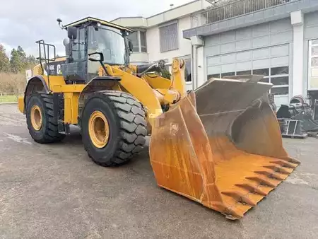 Kerekes rakodó 2014 Caterpillar 966K (2)