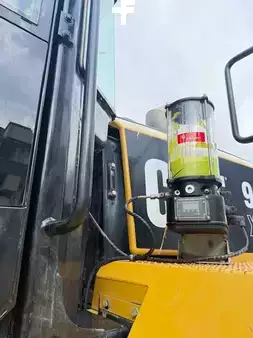 Kerekes rakodó 2014 Caterpillar 966K (7)