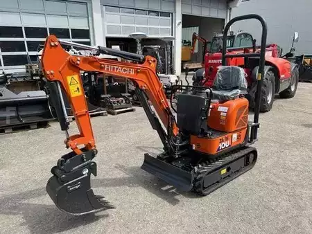 Minibagry 2023 Hitachi ZX10U-6 (4)