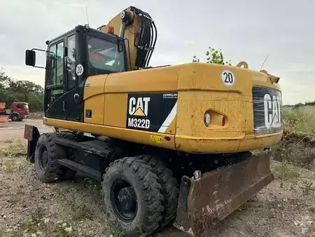 Koparki kołowe 2012 Caterpillar M 322 D (2)