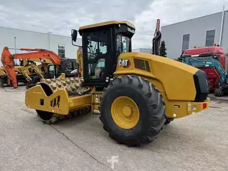 Compactador monocilíndrico 2021 Caterpillar CP12 GC (2)