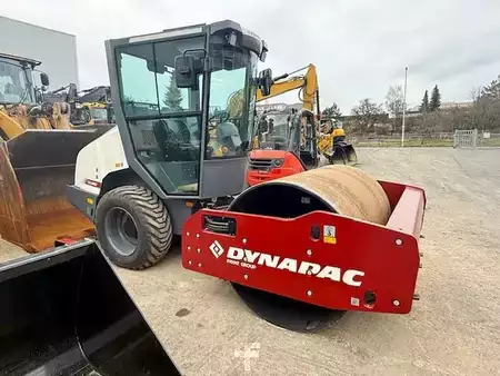 Sestavy válců 2026 Dynapac CA1400 D (1)