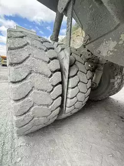 Dampry  2011 Caterpillar 775D (6)