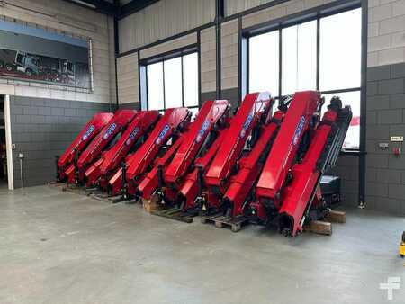Auxiliary Cranes 2022 HMF POWER TO LIFT 2320K-RCS K4 (NIEUW) (1)