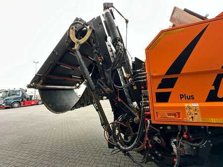 Ostatní 2021 Doppstadt AK 565 PLUS SCHREDDER/SHREDDER/SHREDDING (11)