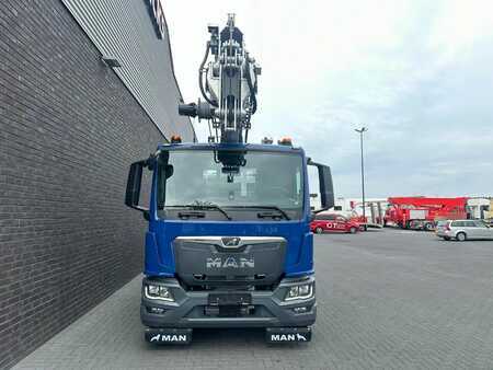 MAN TGM 26.340 6X2 BÖCKER AK 46/6000 + JIB MONTAGEKRAN/DACHDECKERKRA