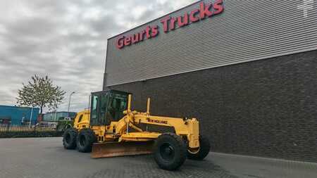 Graders 2012 New Holland Construction RG 200 B MOTORGRADER + RIPPER FROM 2012 HOURS 4237 (5)