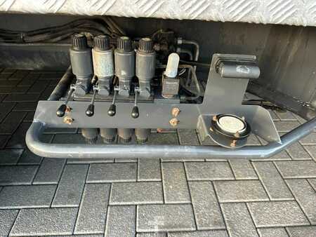 Andet 0 Böcker AHK 34/1800 MONTAGE KRAAN/KRAN/GRUA /CRANE (20)