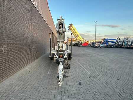 Andet 0 Böcker AHK 34/1800 MONTAGE KRAAN/KRAN/GRUA /CRANE (7)