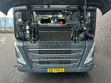 Lastkraftwagen 2025 Volvo FH 540 8X2 TRIPLE VDL S30-6700 HAAKARMSYSTEEM / ABROLLKIPPER / H (9)