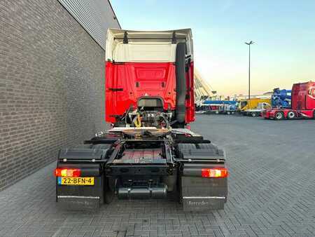 Lastbil 2015 Mercedes-Benz Actros 1942 LS (8)