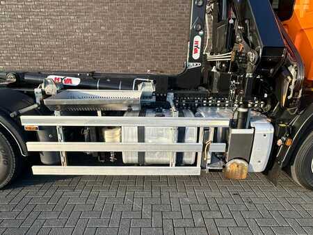 Camion 2024 DAF CF 450 6X4H-4 BL + HYVA HAAKARMSYSTEEM + HMF 1320 K2-RCS KRAAN/K (17)