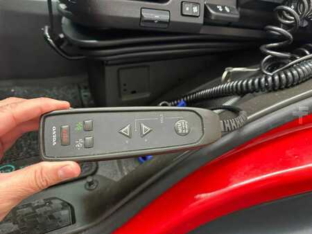 Camión 2023 Volvo FM 430 6X2 + SCHADE/DAMAGE/UNFALL/HAAKARMSYSTEEM/ABROLLKIPPER/HO (19)