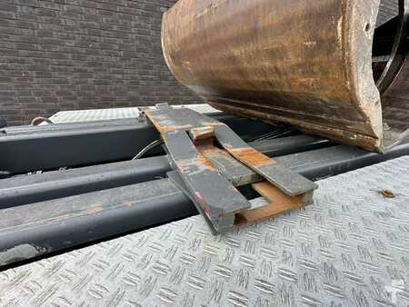 Camion 2016 Ginaf X6 5250 CSE 10X4PALFINGER HAAKARMSYSTEM / ABROLLKIPPER / HOOKLIF (17)