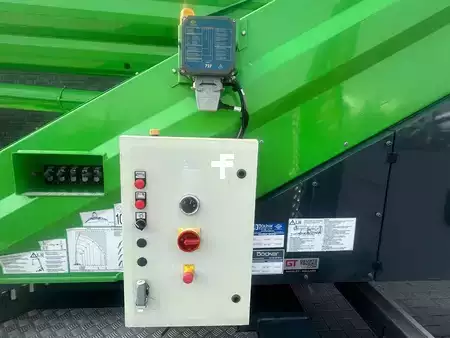 Muut 0 Böcker AHK 36/2400 MONTAGE KRAAN/KRAN/GRUA /CRANE UREN 250 !!!!!!!!!!!! (10)