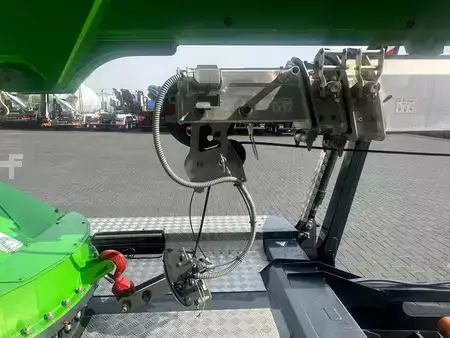 Muut 0 Böcker AHK 36/2400 MONTAGE KRAAN/KRAN/GRUA /CRANE UREN 250 !!!!!!!!!!!! (9)