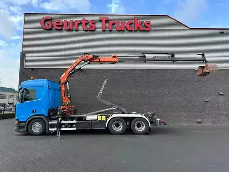 Truck 0 Scania R580 V8 6X4 HAAKARM + ATLAS AK 172.3E KRAAN/KRAN/CRANE/GRUA (1)