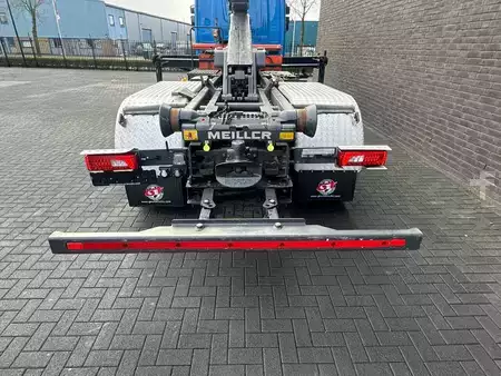 Truck 0 Scania R580 V8 6X4 HAAKARM + ATLAS AK 172.3E KRAAN/KRAN/CRANE/GRUA (14)