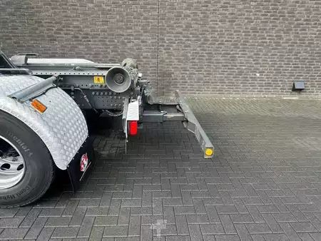 Truck 0 Scania R580 V8 6X4 HAAKARM + ATLAS AK 172.3E KRAAN/KRAN/CRANE/GRUA (15)