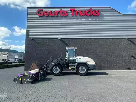 Ładowarki kołowe 0 Terex TL 160 +HOOGKIEPBAK+HYDRAULISCHE+VEEGBORSTEL (12)