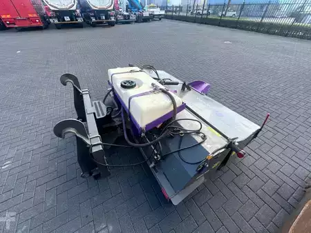 Ładowarki kołowe 0 Terex TL 160 +HOOGKIEPBAK+HYDRAULISCHE+VEEGBORSTEL (15)