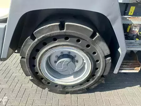 Ładowarki kołowe 0 Terex TL 160 +HOOGKIEPBAK+HYDRAULISCHE+VEEGBORSTEL (20)