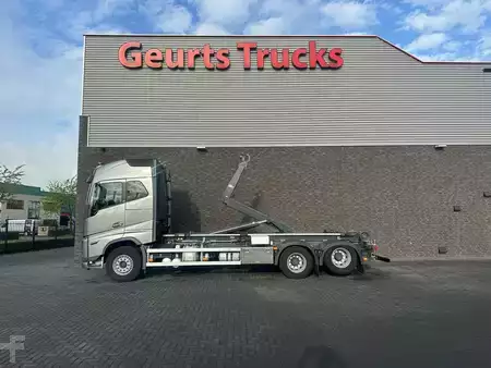 Lastbil 2024 Volvo FH 16.750 6X2 VDL CONTAINER HAAKARMSYTEEM / ABROLLKIPPER/HOOKLIF (1)