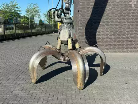 Anyagkezelő 2018 Liebherr LH 50 + GRAPPLE (12)