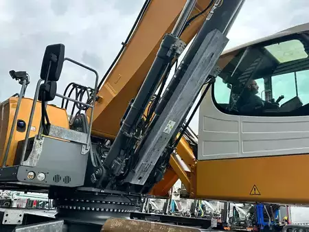 Pelle de manutention 2017 Liebherr LH 60 M LITRONIC INDUSTRY MATERIAL HANDLER/ UMSCHLAGBAGGER/ OVER (16)