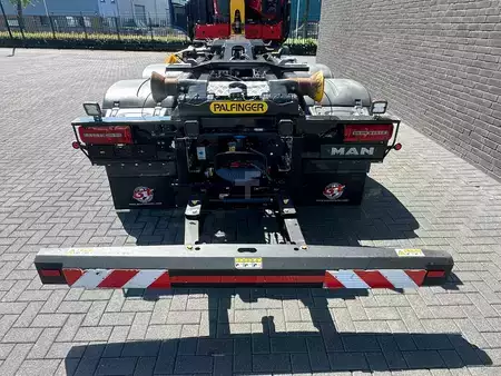 Camión 0 MAN TGS 35.430 8X4 BL + PALFINGER HAAK+20ASLD5+ PALFINGER PK 37.002 (19)