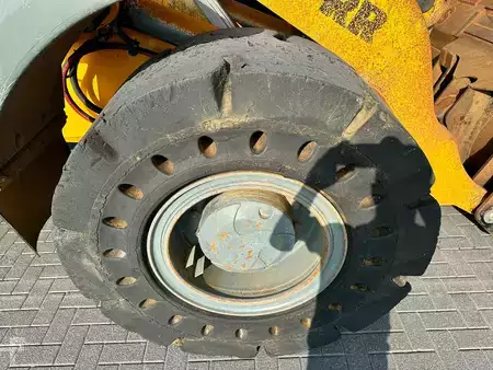 Kolové nakladače 0 Liebherr L 538 LADER MET HOOGKIEPBAK (13)