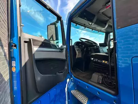Caminhão 2019 MAN TGX 26.500 6X2 TREKKER + HYDRAULIC (17)