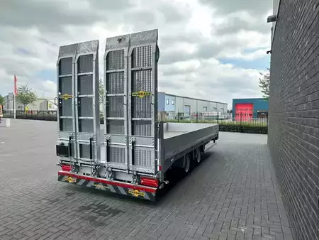 Aanhangwagens 0 Humbaur TBA 2 ASSER DIEPLAPER AANHANGER (5)